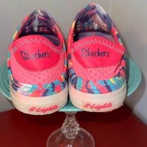 Skechers big girls multi color-S-Lights Sneakers, soft heel cup, sz 5, LN!